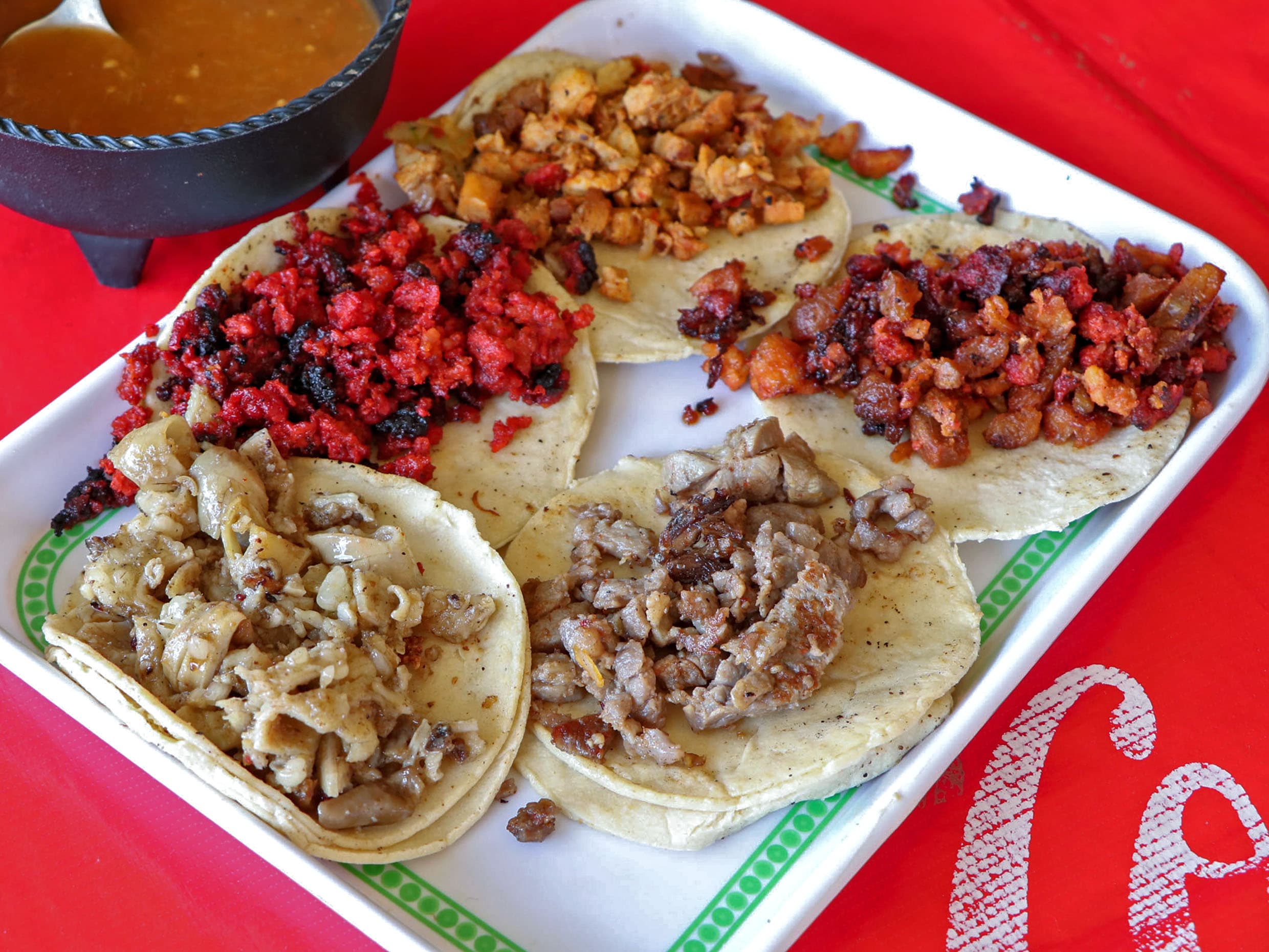 Orden de tacos de Chorizo + refresco de sabor