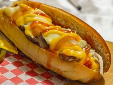 Hot Dog champiñón con queso con papas
