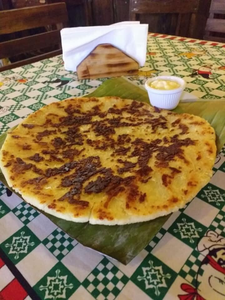 Tortilla Palmeada con Queso y Natilla
