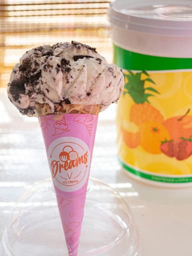 Litro de Helado de Cookies and crema.