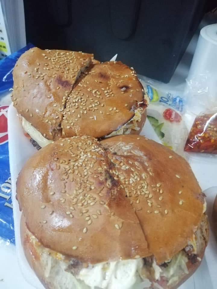 Combo hamburguesa Salchiburguer+Hamburguesa Aleman