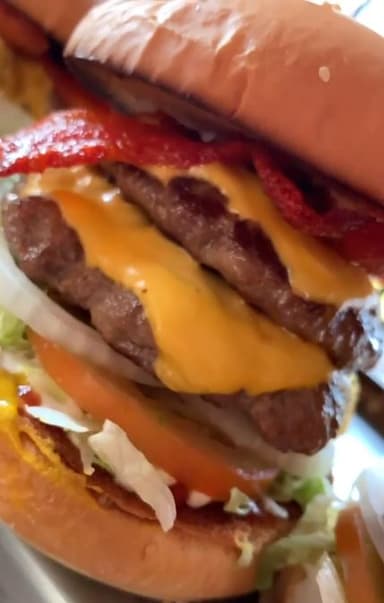 Angus Burger