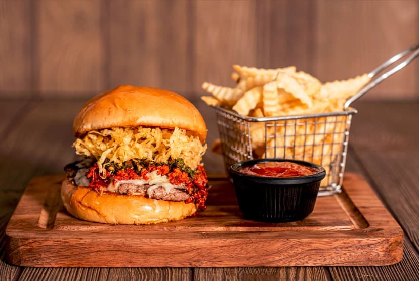 THE ROAD BURGER