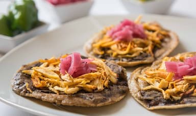 Panucho de Pollo