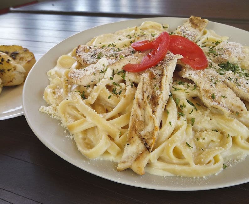 Pasta Fetuccino Alfredo