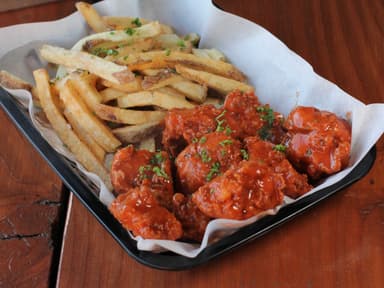Crispy Boneless con Papas