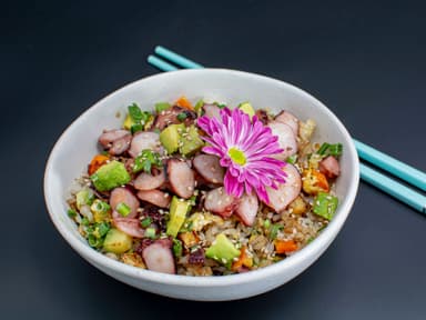Yakimeshi Pulpo al ajillo