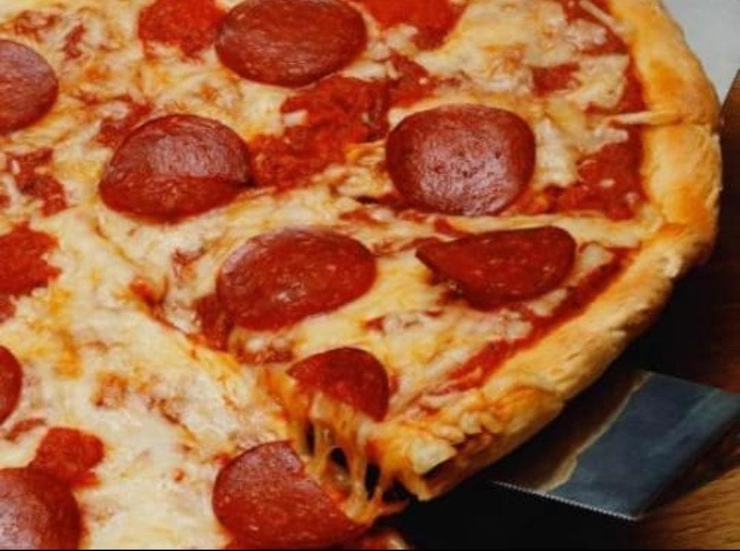 Pizza Salami