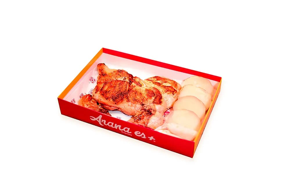 MEDIO POLLO ASADO PAPA BOLLO Y SALSA DE AJO