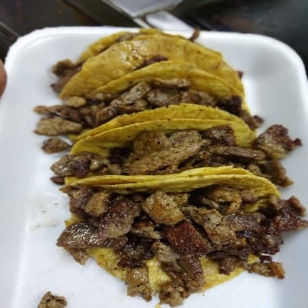 Orden de tacos de tripa