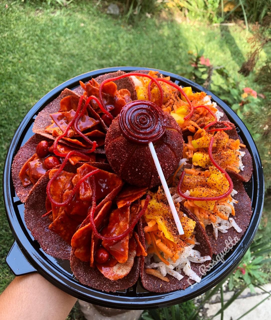 Taquitos Mixtos Grande (no Incluye Manzana)