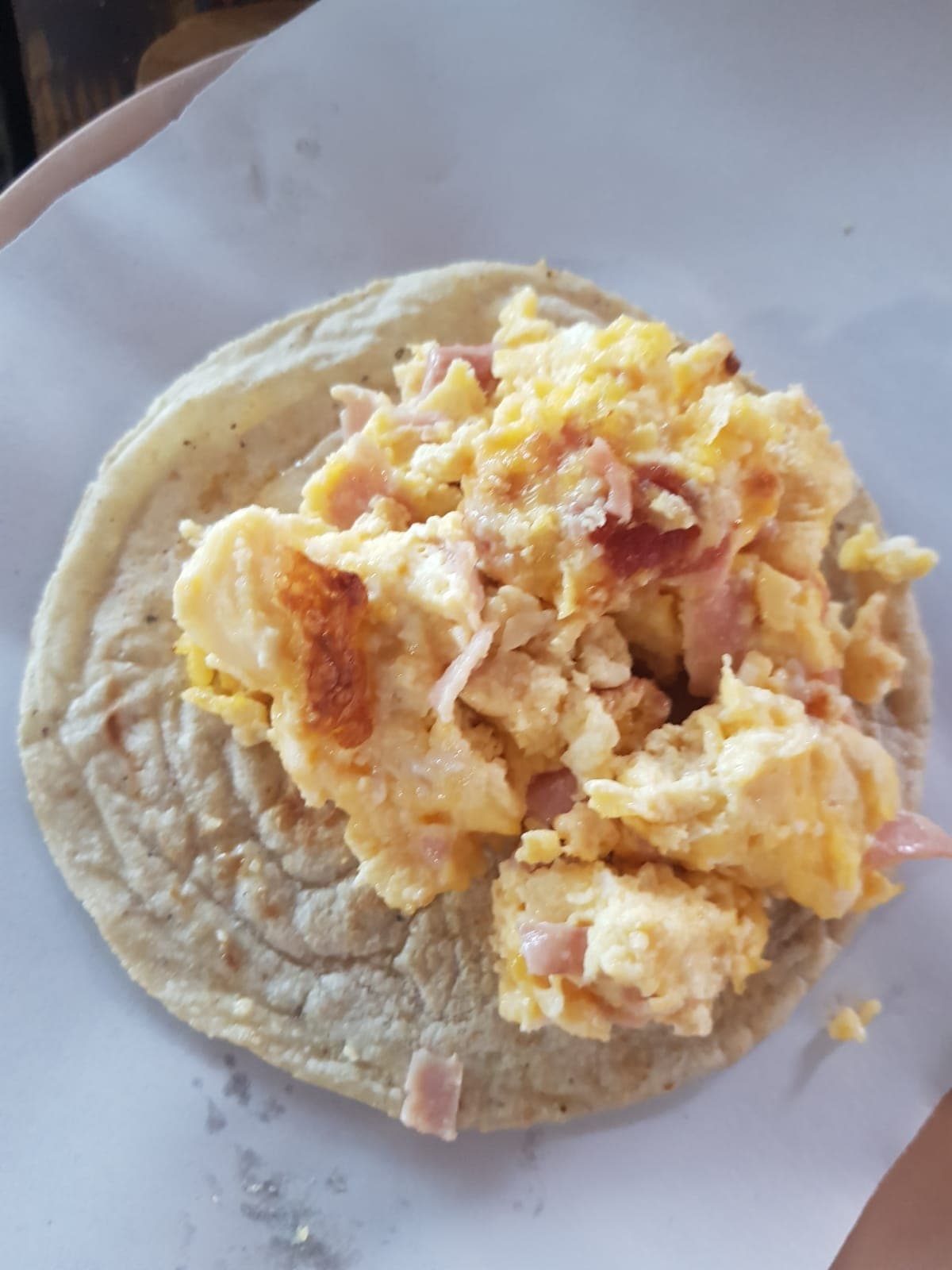 Taco De Huevo Con Jamón