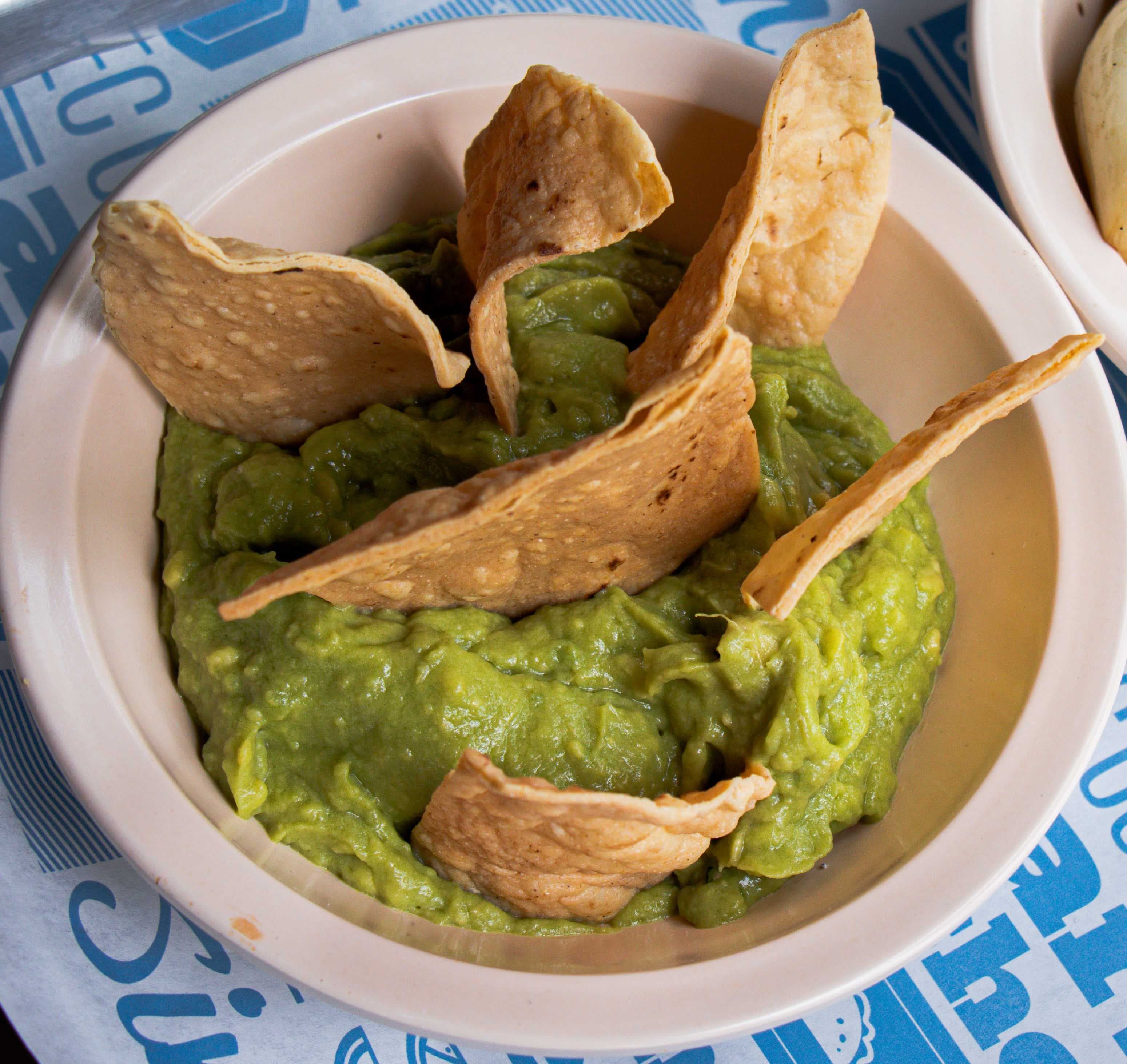 1/2 Guacamole