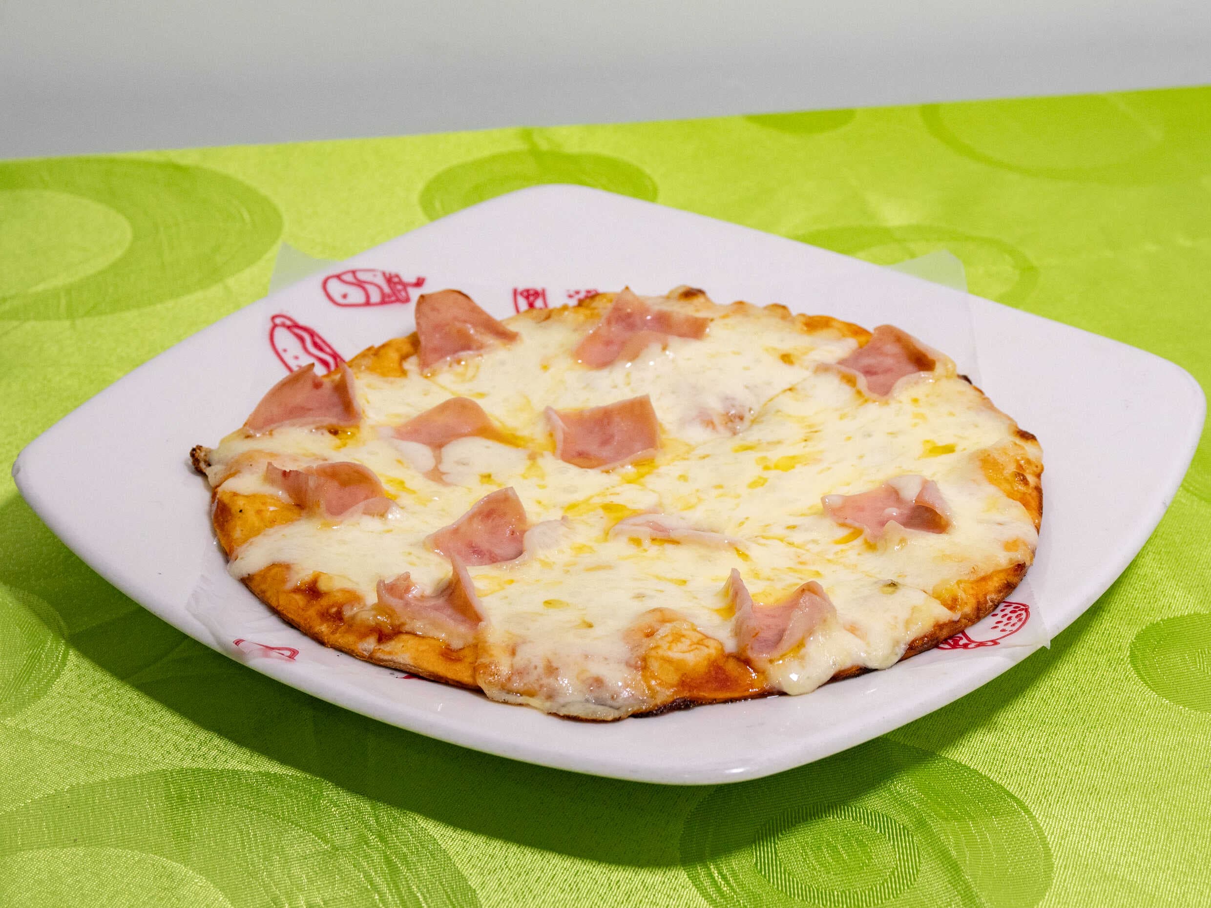 Pizza Personal 2 ingredientes
