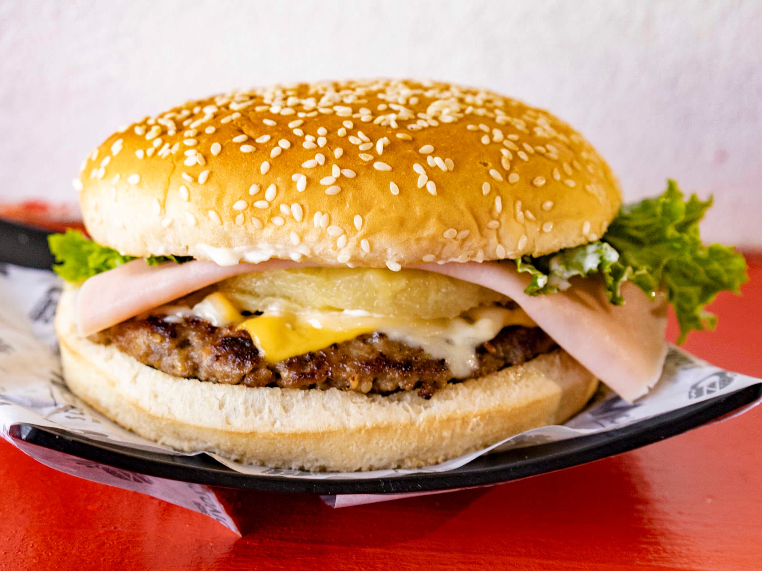 Hamburguesa Hawaiana