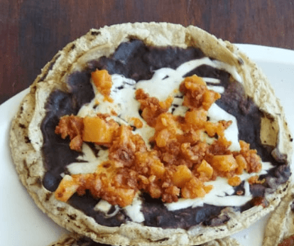 Memela de Papa con Chorizo