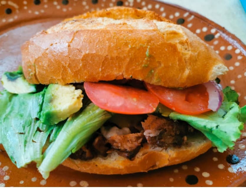 Torta de Arrachera