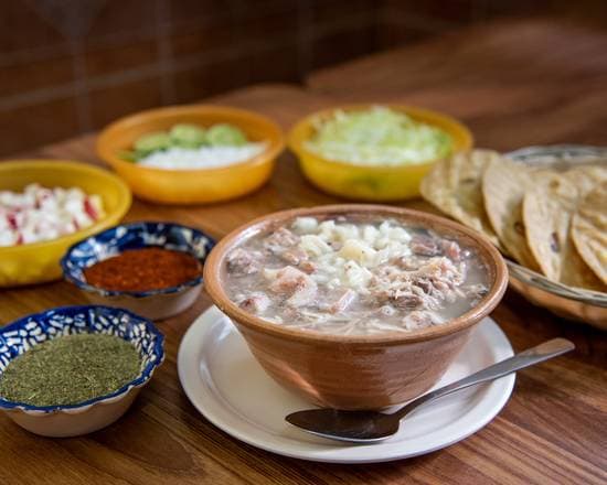 Pozole Blanco