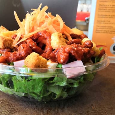 Ensalada de Boneless