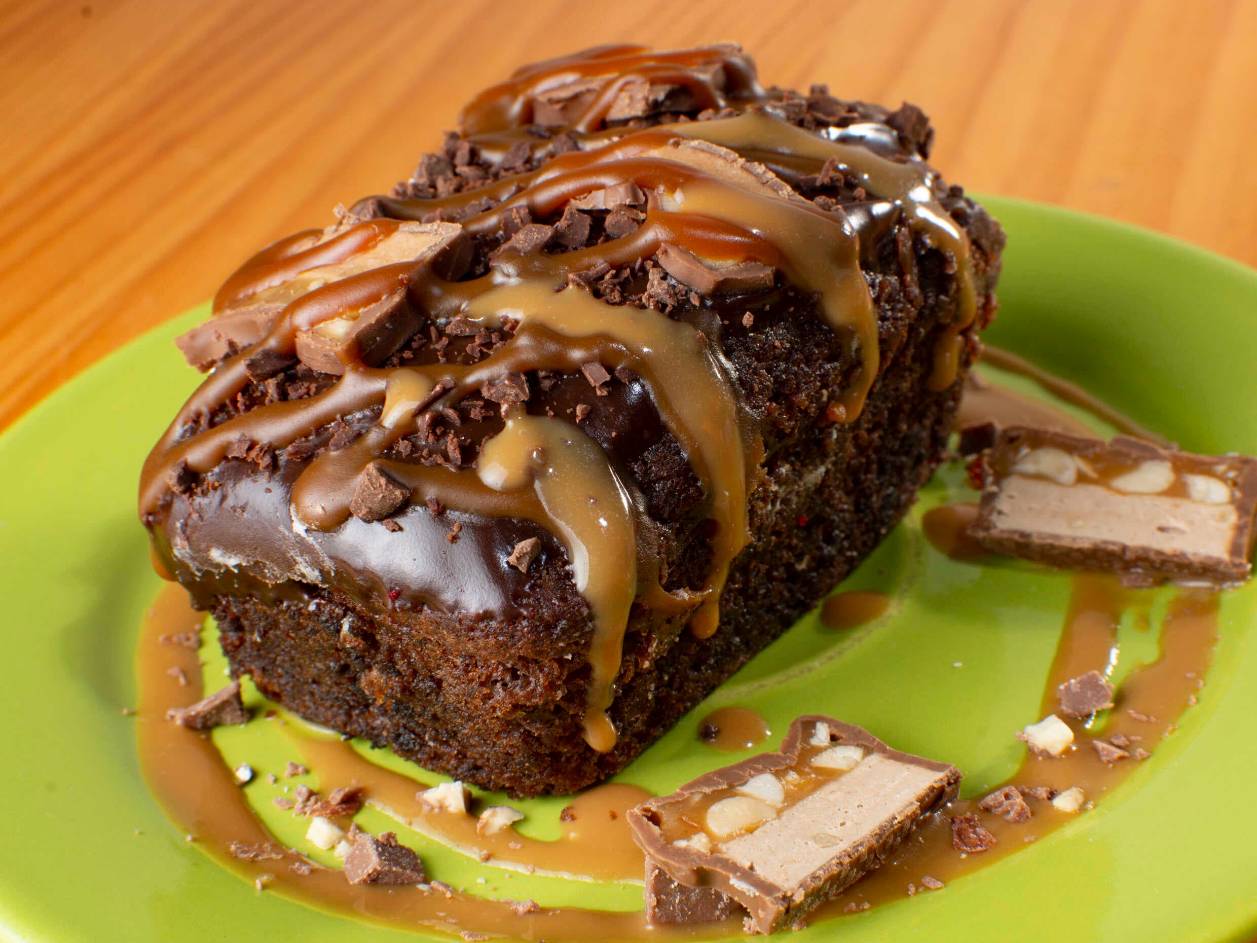 Minicake Chocolate, Caramelo, Maní y Snickers