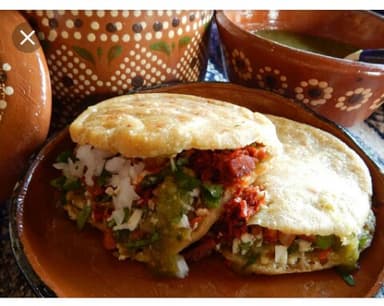 1 Gordita + 1 Taco + 1 Refresco