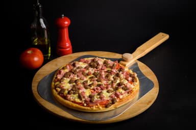 Pizza Carnívora