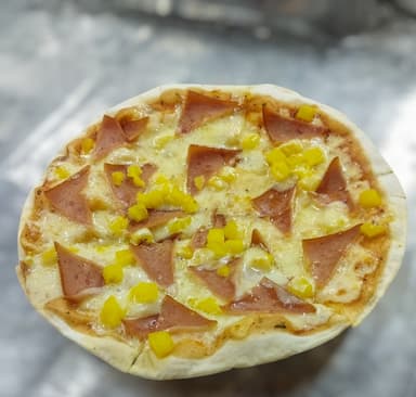 Pizza full con todo 10- 12 porciones