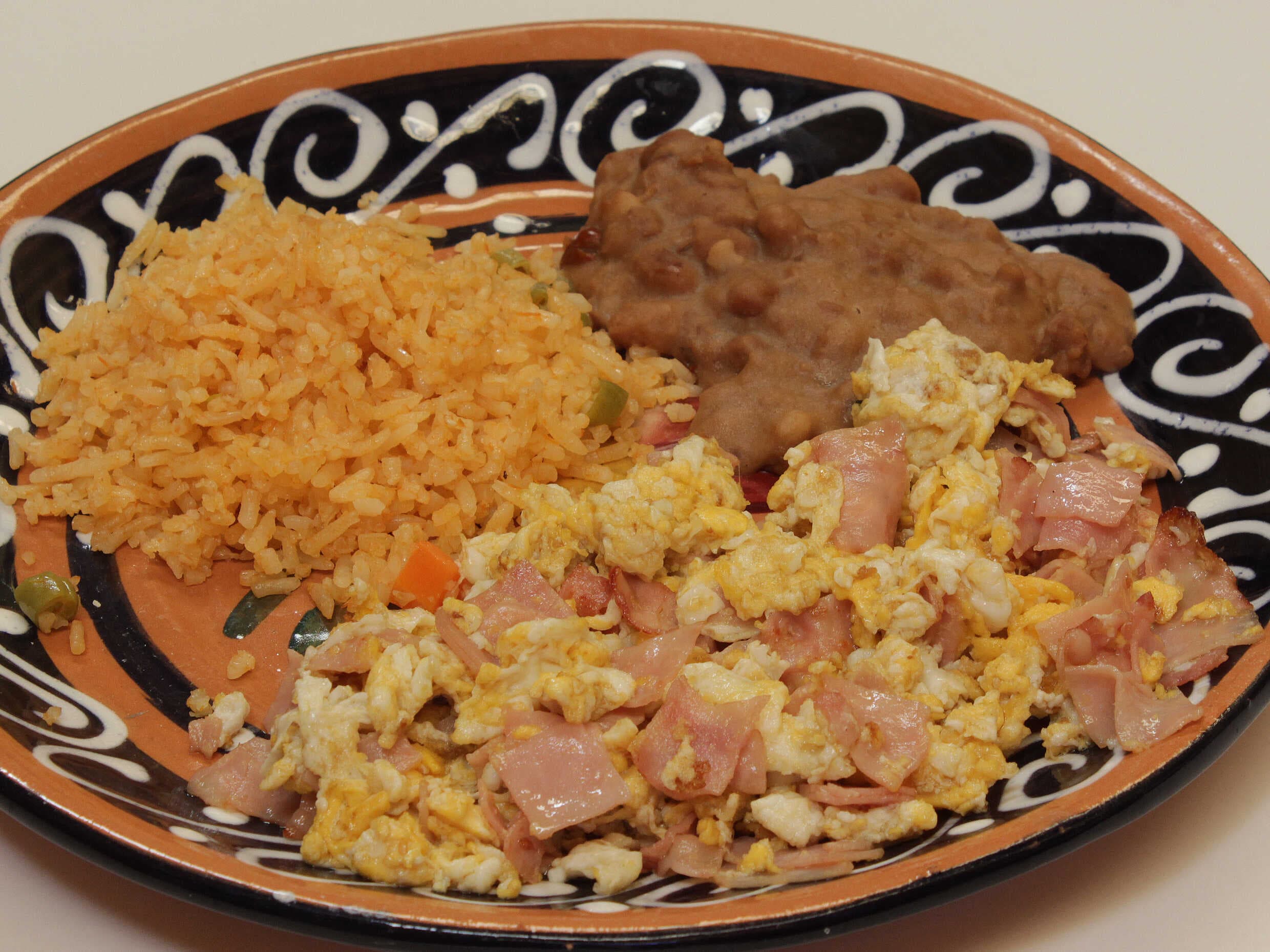 Huevos con Jamón
