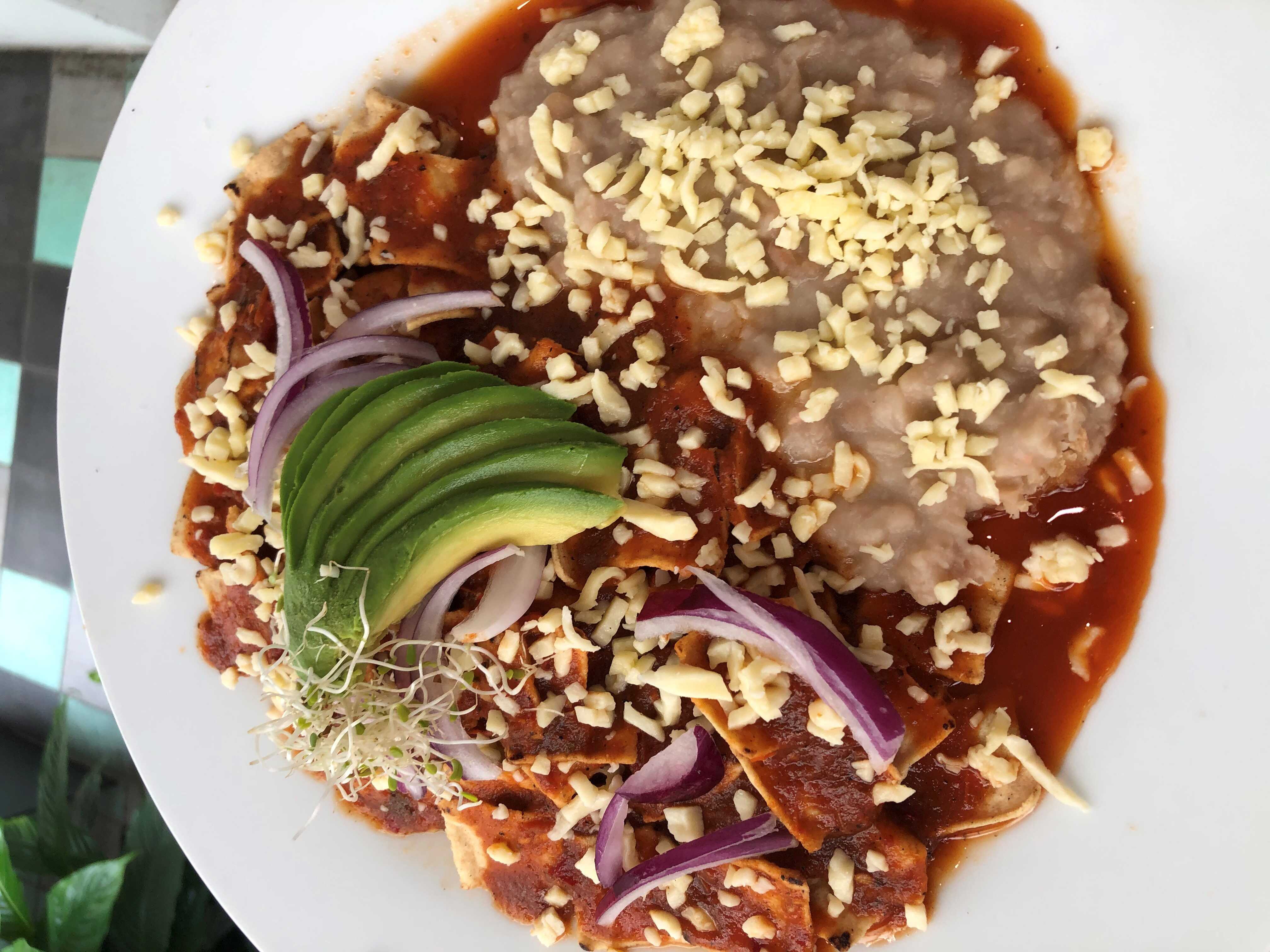 Combo - Chilaquiles + Café Americano