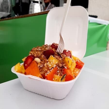 Plato de Fruta con Miel
