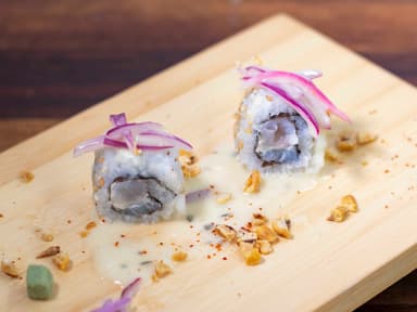 SUSPIRO LIMEÑO (9 Makis)