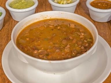 Frijoles charros