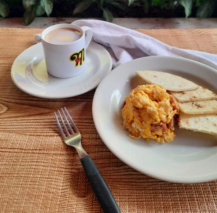 Combo- Huevos Rancheros