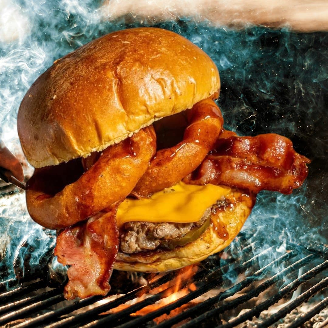 Combo JK Parrillera BBQ Burger + Papas Francesa