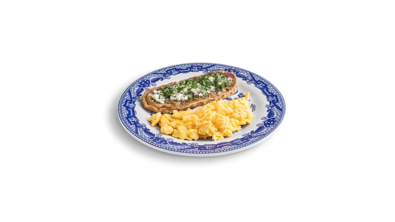 Huevos Revueltos con Huarache (2 pzas)
