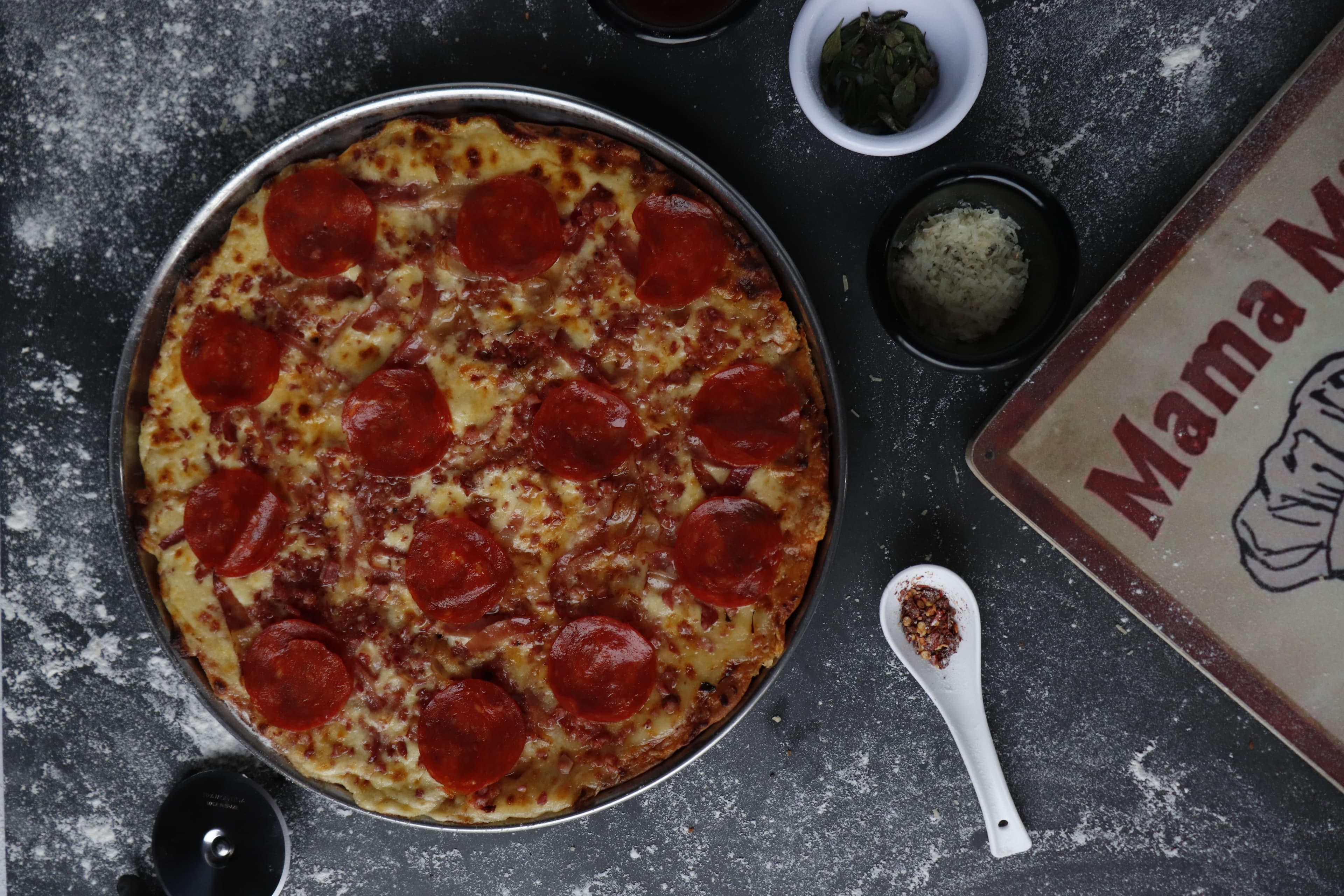Pizza Carnivora con Pepperoni