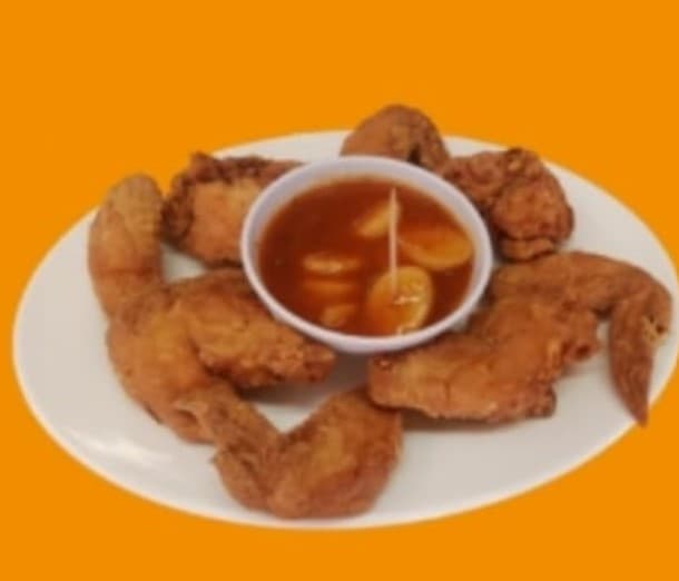 8 ALITAS DE POLLO