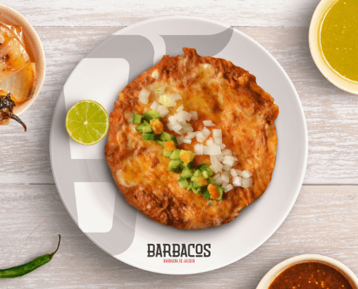 Taco de Barbacoa Volteado con Queso