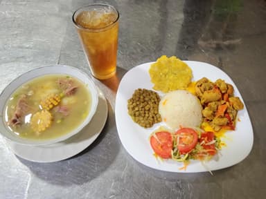 Cerdo Guisado