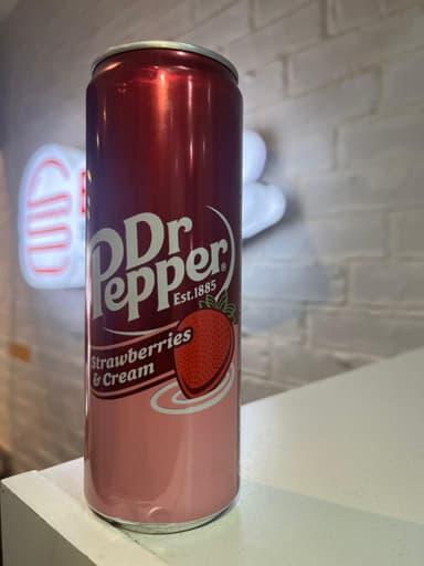Dr Pepper Strawberry 355 ml