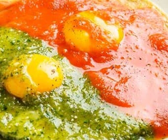 Huevos Divorciados