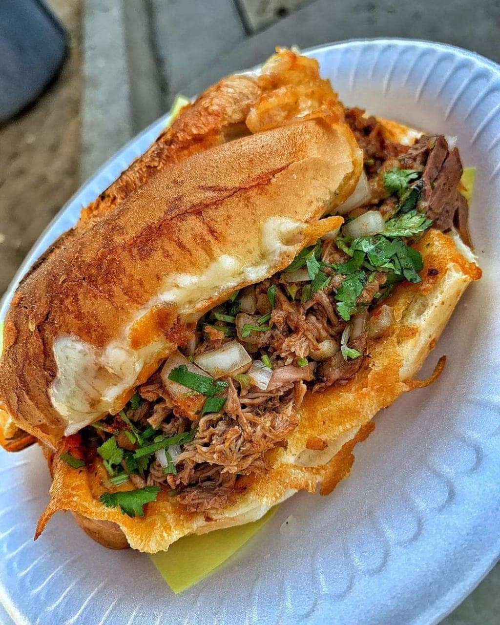 Torta Birria