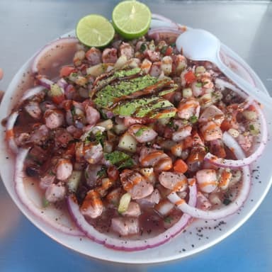 Orden de Ceviche con Camarón
