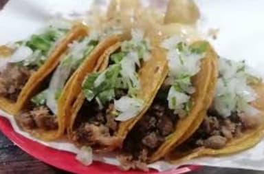 Taco de Costilla (Tortilla de Maíz)