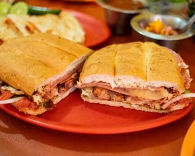 Torta Hawaiana.