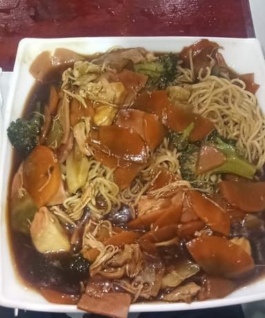 Chop Suey Especial de la Casa en Salsa de Ostión