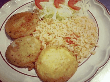 Tortas de Papa + Agua