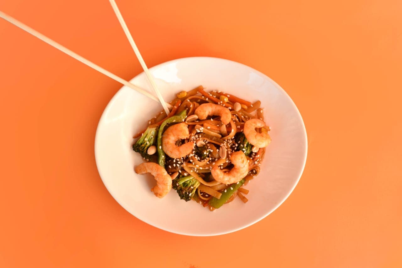 Wok Tallarin con Camarón