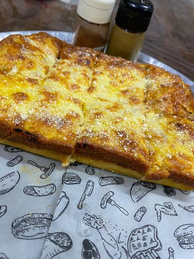 Pan con Parmesano