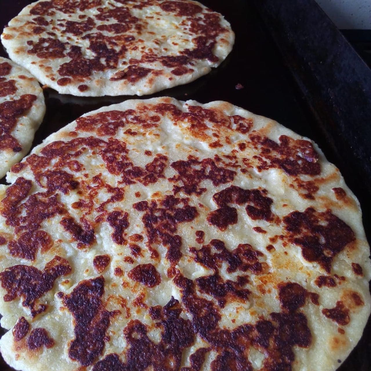 Tortilla con Queso Grande